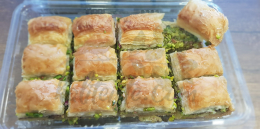 İri Taneli Antep Fıstıklı Baklava Seçenekli